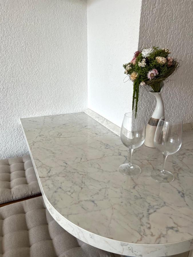 Coquet Appartement Avec Le Terrasse Sur Le Mer โรกบรูน-กัป-มาร์แต็ง ภายนอก รูปภาพ